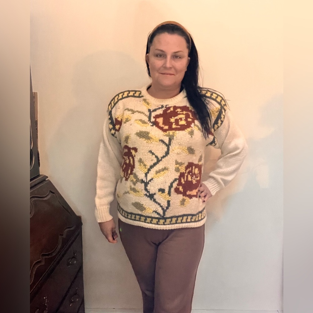 Vintage Kitty Hawk‎ by Vivian Wang floral sweater with shoulder pads size L